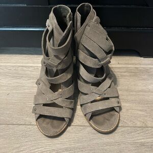 Strappy Tan Women's Sandals Vince Camuto